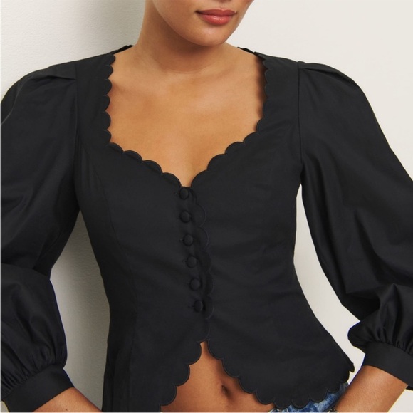 Reformation Elianna Top in Black - Picture 3 of 8